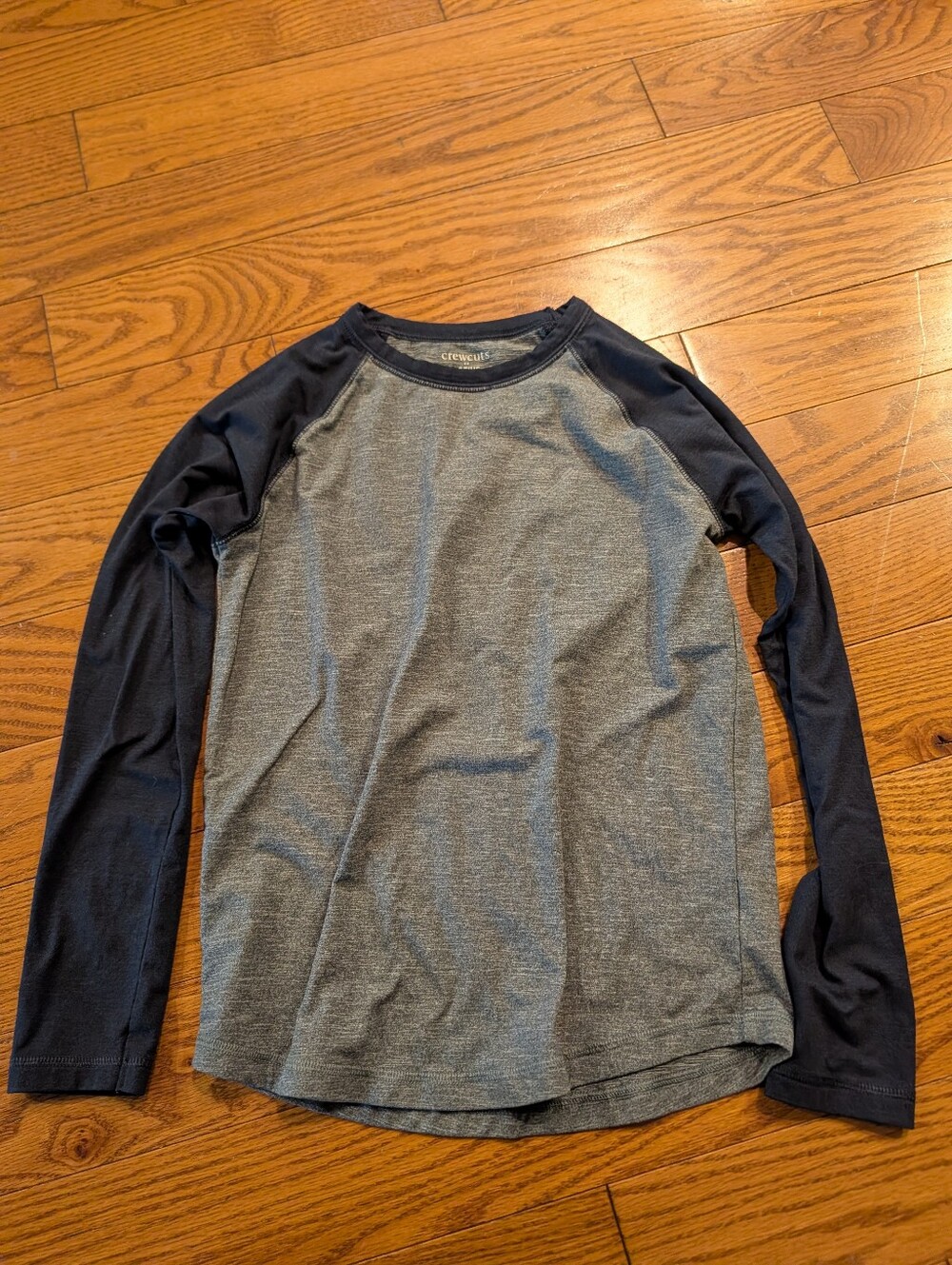 Crewcuts Long-Sleeve Raglan Shirt in Heather Gray & Navy